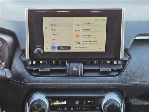 Used 2025 Toyota RAV4 LE image 13