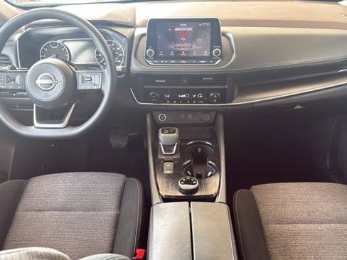 Used 2023 Nissan Rogue SV AWD/4WD image 7