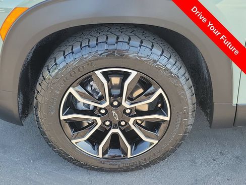Used 2024 Chevrolet TrailBlazer ACTIV FWD image 27