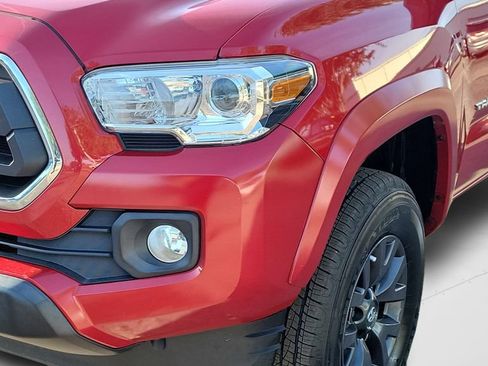 Used 2023 Toyota Tacoma SR5 AWD/4WD image 24