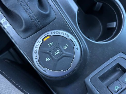 Used 2023 Ford Bronco Big Bend image 22