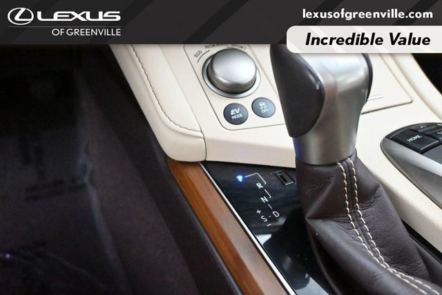 Used 2017 Lexus ES 300h w/ Luxury Package FWD image 20