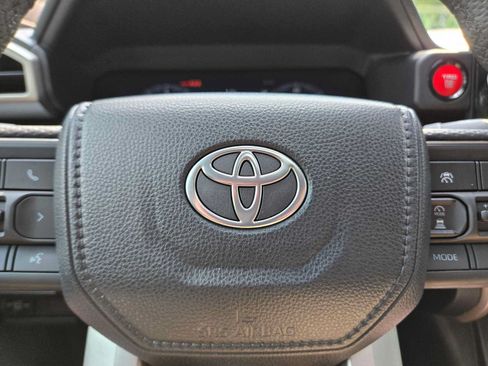 Used 2024 Toyota Tacoma TRD Sport w/ TRD Sport Premium Package AWD/4WD image 24