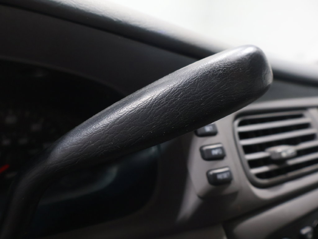 Used 2005 Ford Taurus SE FWD image 30
