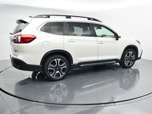 Used 2023 Subaru Ascent Limited AWD/4WD image 10