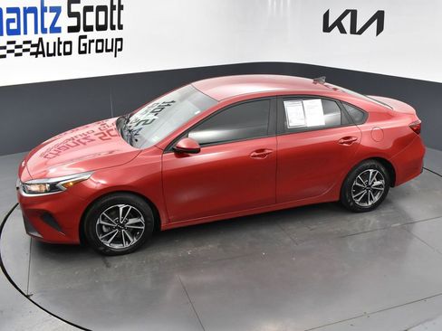 Certified 2023 Kia Forte LXS image 18