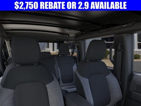 New 2025 Ford Bronco 4-Door image 12