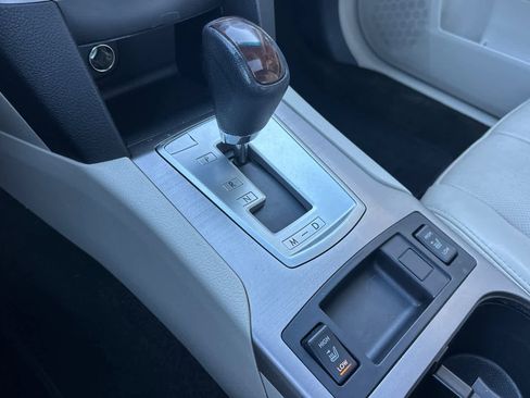 Used 2013 Subaru Legacy 2.5i Limited image 19