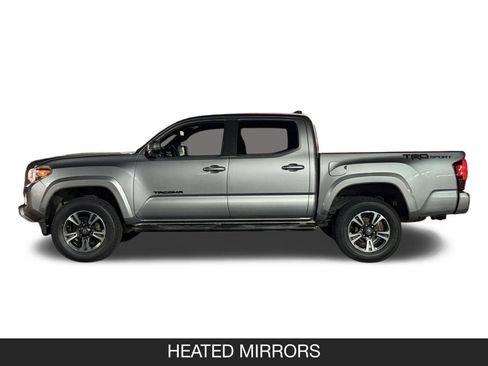 Used 2019 Toyota Tacoma TRD Sport w/ Exterior Package image 9