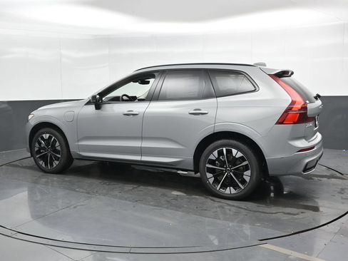 New 2026 Volvo XC60 T8 Plus w/ Protection Package Premier AWD/4WD image 7
