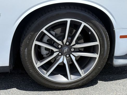 Used 2023 Dodge Challenger R/T w/ Plus Package RWD image 27
