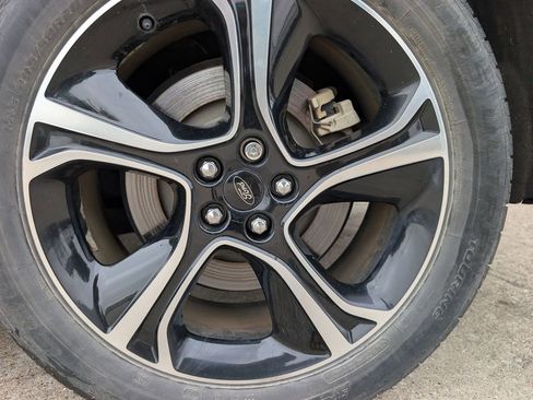 Used 2019 Ford Edge ST w/ Equipment Group 401A image 6