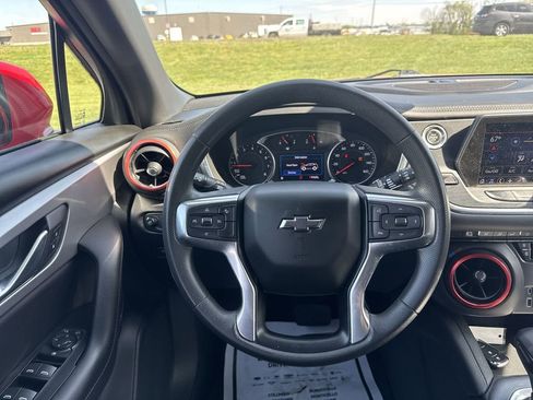 Used 2021 Chevrolet Blazer LT FWD image 14