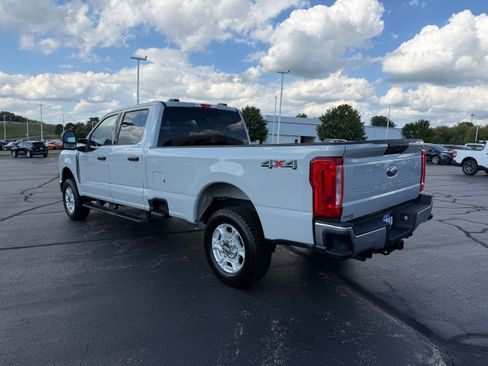 Certified 2026 Ford F250 XLT AWD/4WD image 8