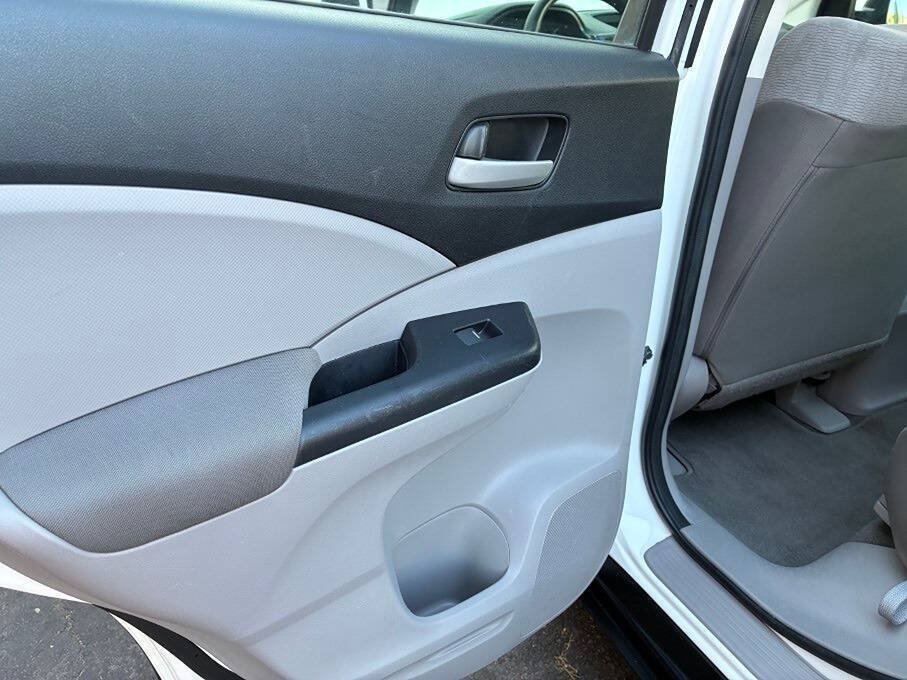 Used 2014 Honda CR-V LX image 22