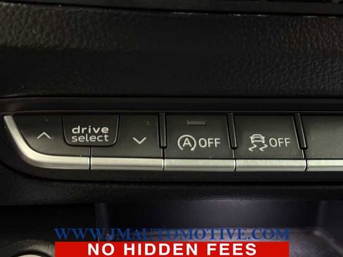 Used 2022 Audi Q5 2.0T Premium w/ Convenience Package image 30