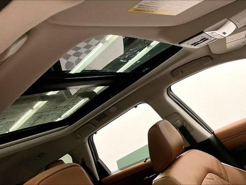 New 2026 Nissan Pathfinder Platinum image 38