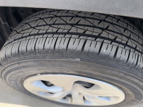 Used 2025 Toyota RAV4 LE image 10