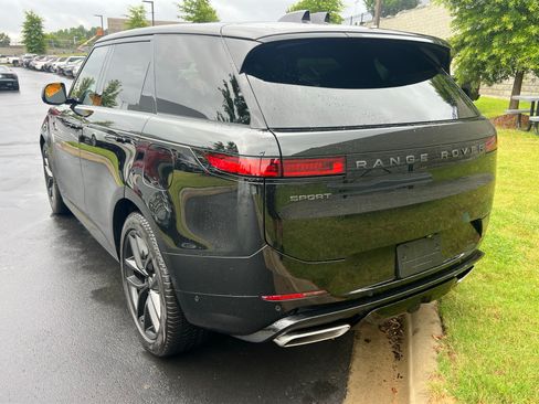 Used 2025 Land Rover Range Rover Sport Autobiography AWD/4WD image 5