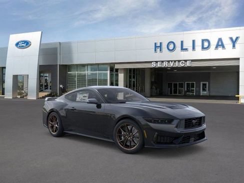 New 2025 Ford Mustang Dark Horse image 7