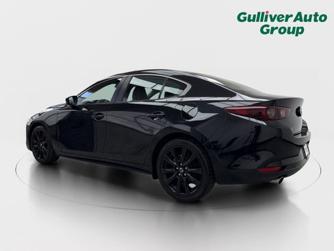 Used 2024 MAZDA MAZDA3 s FWD image 4