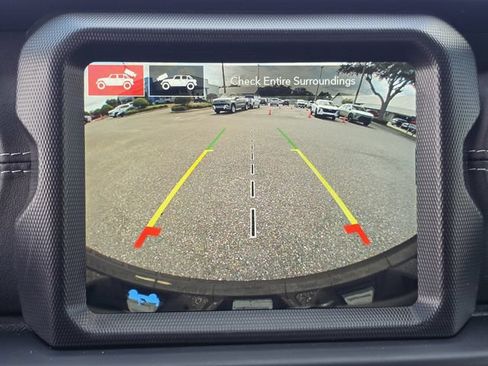 Used 2023 Jeep Wrangler Unlimited Sahara w/ Dual Top Group AWD/4WD image 30