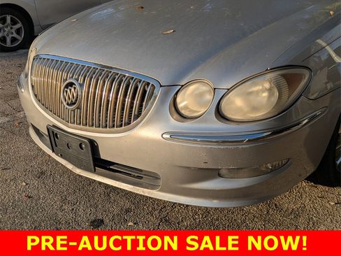Used 2008 Buick LaCrosse CXL w/ Driver Confidence Package image 4