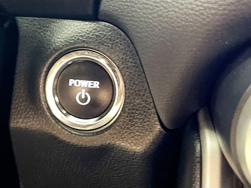 Used 2023 Toyota RAV4 SE image 24