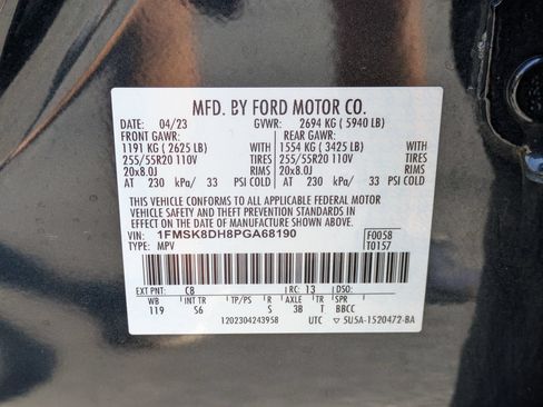 Certified 2023 Ford Explorer XLT w/ Equipment Group 202A AWD/4WD image 27