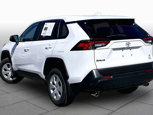 Used 2023 Toyota RAV4 LE AWD/4WD image 12