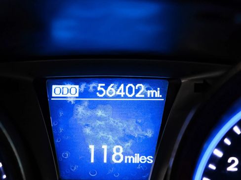 Used 2013 Hyundai Genesis 3.8 RWD image 20