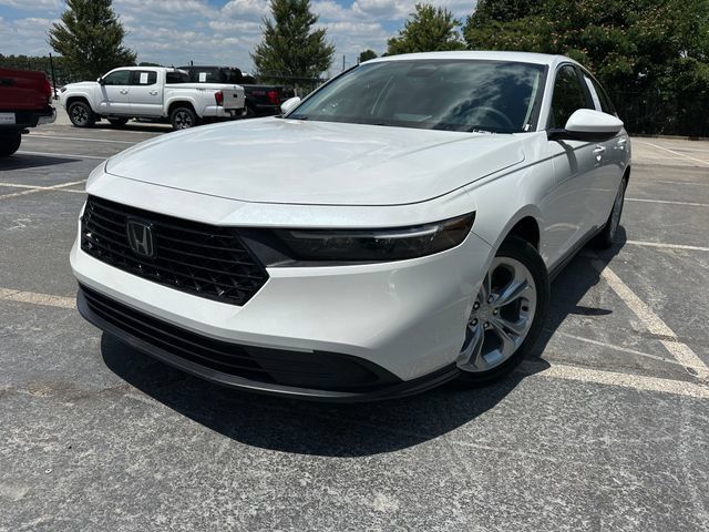 Used 2023 Honda Accord LX image 9