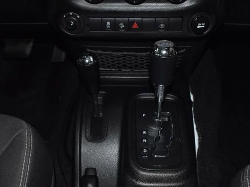 Used 2017 Jeep Wrangler Unlimited Sahara w/ Max Tow Package image 17