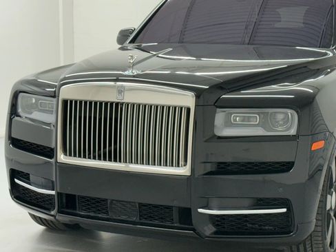 Used 2022 Rolls-Royce Cullinan image 47