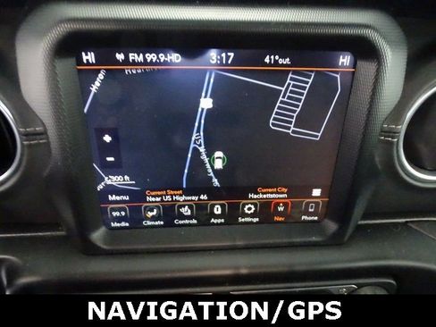 Certified 2021 Jeep Gladiator Overland w/ Popular Equipment Package image 13