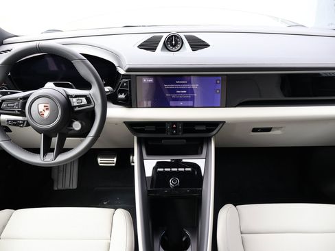 New 2026 Porsche Macan 4S Electric AWD/4WD image 21
