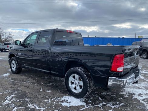 Used 2017 RAM 1500 ST w/ SXT Appearance Group image 5