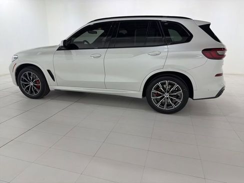 Certified 2023 BMW X5 xDrive40i w/ M Sport Package image 2