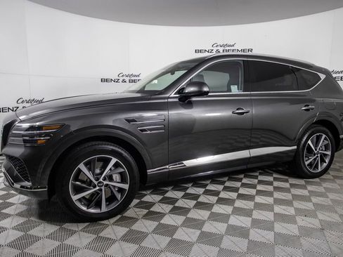 Used 2025 Genesis GV80 2.5T Select image 10