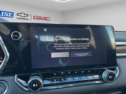 New 2026 GMC Canyon Elevation w/ Convenience Package image 17