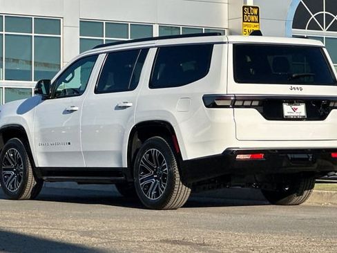 New 2026 Jeep Grand Wagoneer image 5