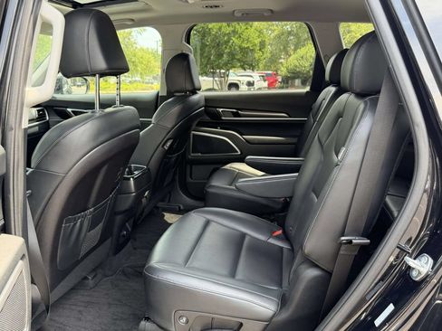 Used 2025 Kia Telluride S AWD/4WD image 15
