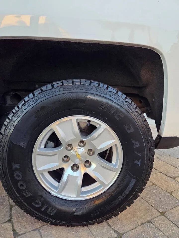 Used 2014 Chevrolet Silverado 1500 LT RWD image 29