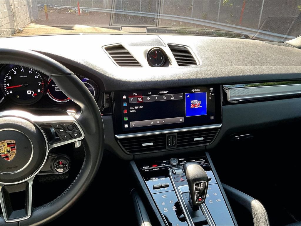 Certified 2023 Porsche Cayenne Platinum Edition AWD/4WD image 10