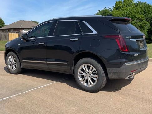 Certified 2025 Cadillac XT5 Luxury FWD image 3