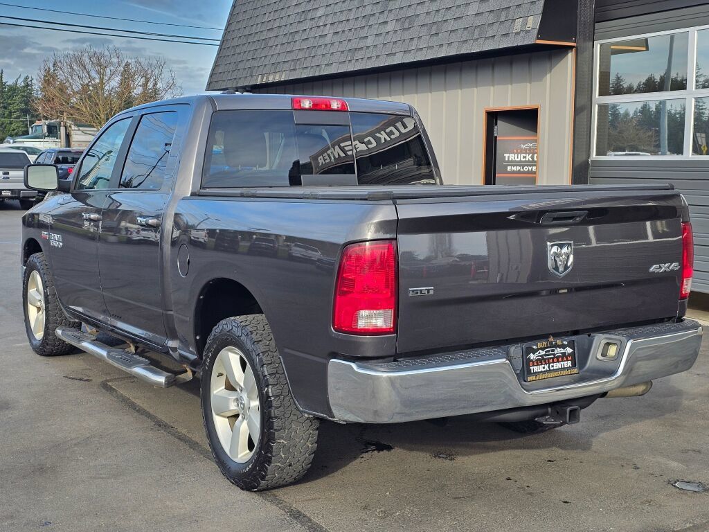Used 2017 RAM 1500 Classic SLT AWD/4WD image 3