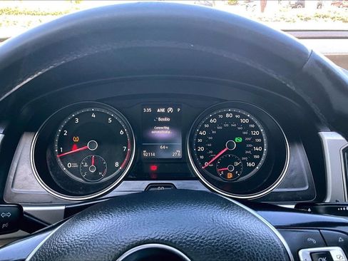 Used 2018 Volkswagen Atlas SE AWD/4WD image 22