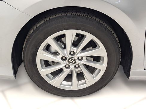 Used 2023 Toyota Camry LE image 9