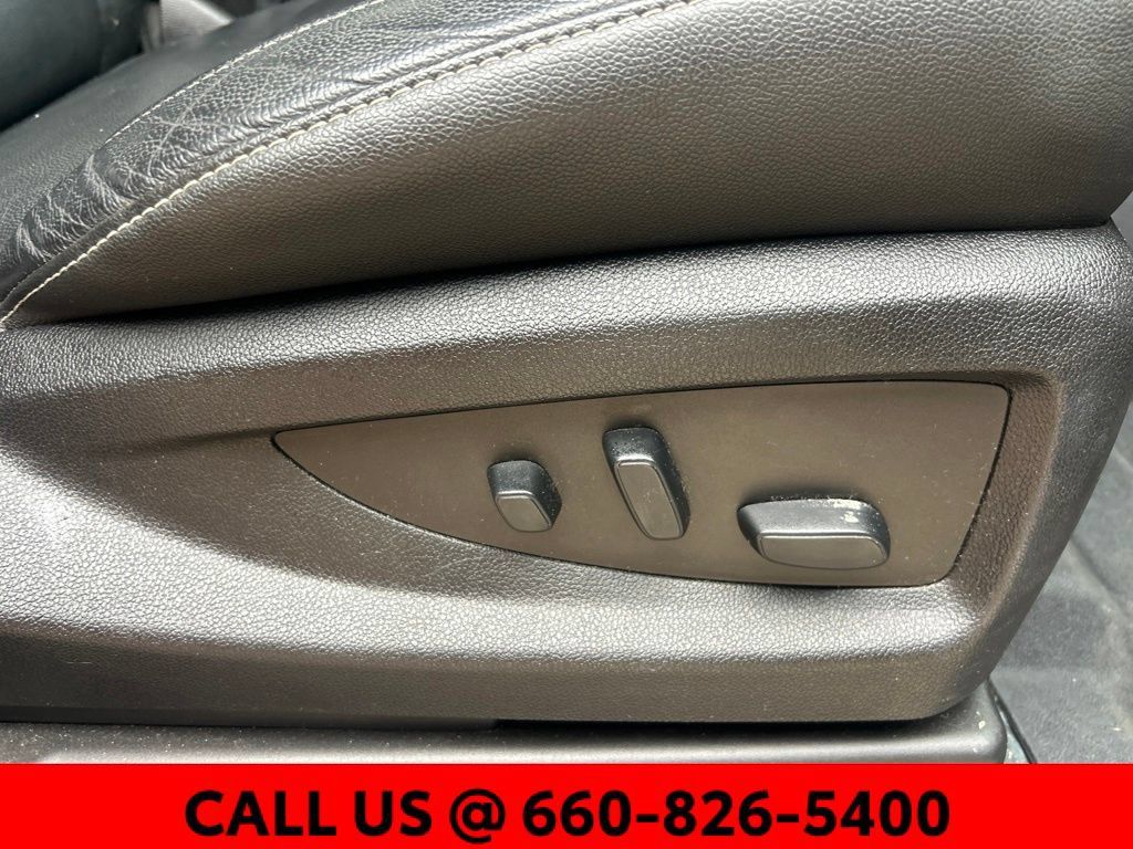 Used 2018 GMC Sierra 1500 SLT w/ SLT Premium Package AWD/4WD image 9