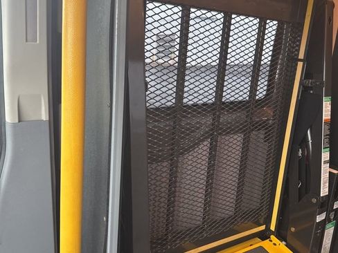 Used 2015 Ford Transit 250 148 High Roof image 3